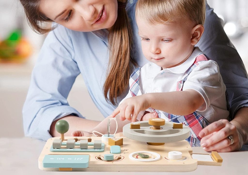 parents can help babies and toddlers learn with montessori car toys